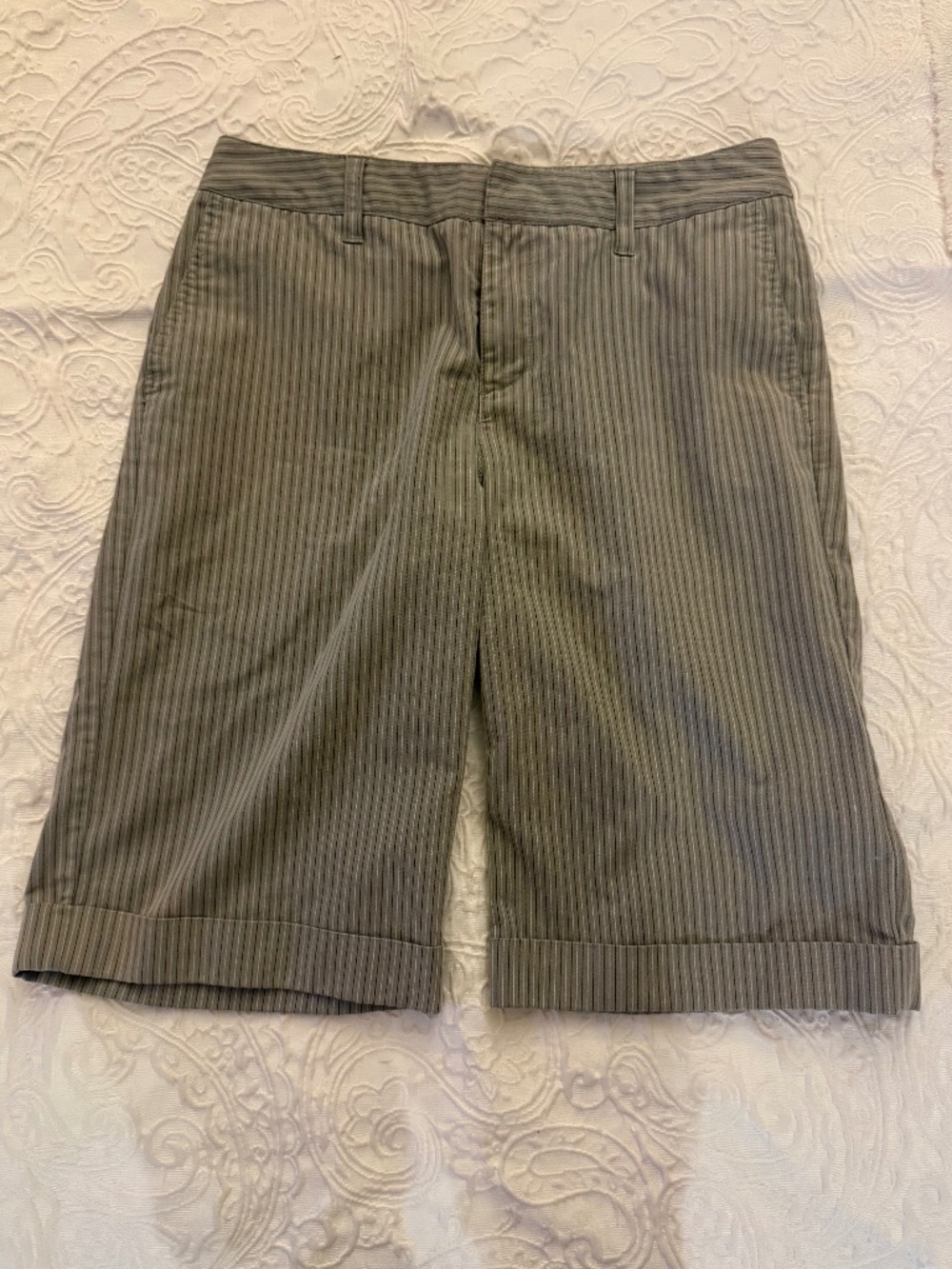 CARIBBEAN JOE SIZE 6 BERMUDA SHORTS